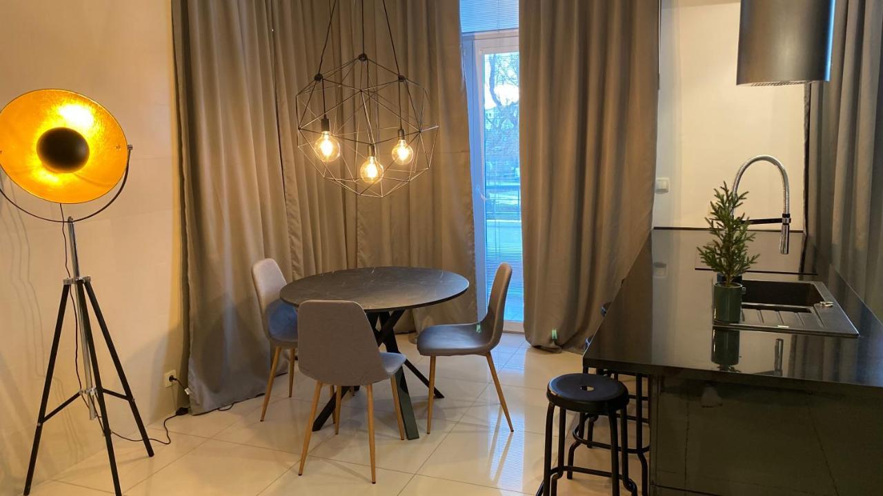 Apartamento Vacaciones Towarowa Port I Kołobrzeg Exterior foto